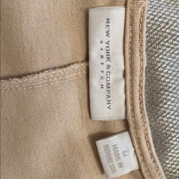 New York & Company Tan/ Cream Blouse - Picture 2 of 3
